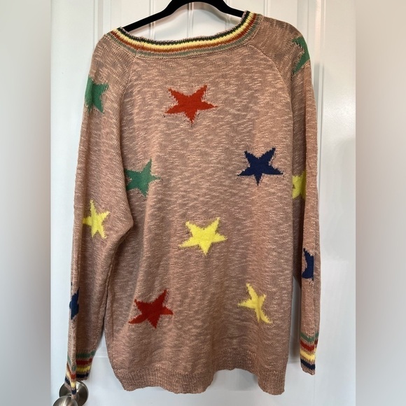 Colorful Star Sweater - Picture 6 of 6